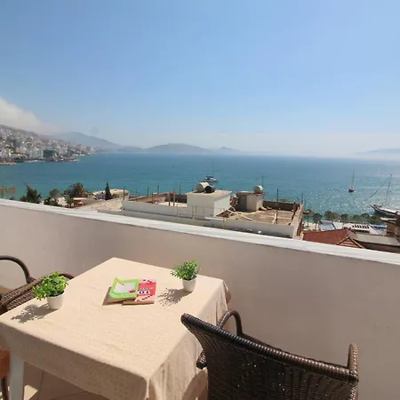 July Seaview * Sarande