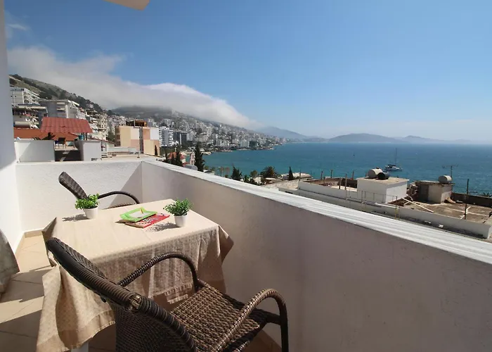 July Seaview * Sarandë