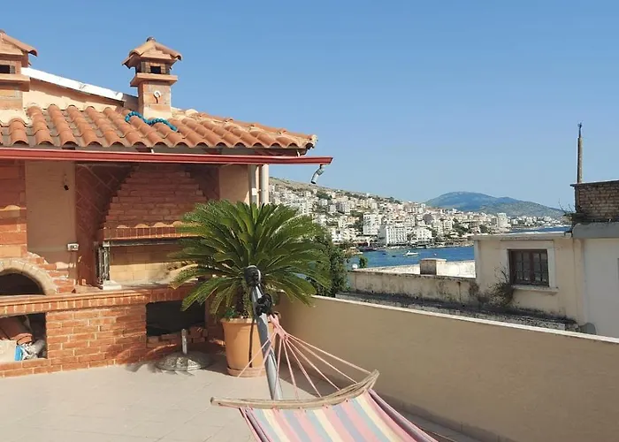 July Seaview Apartment Sarande